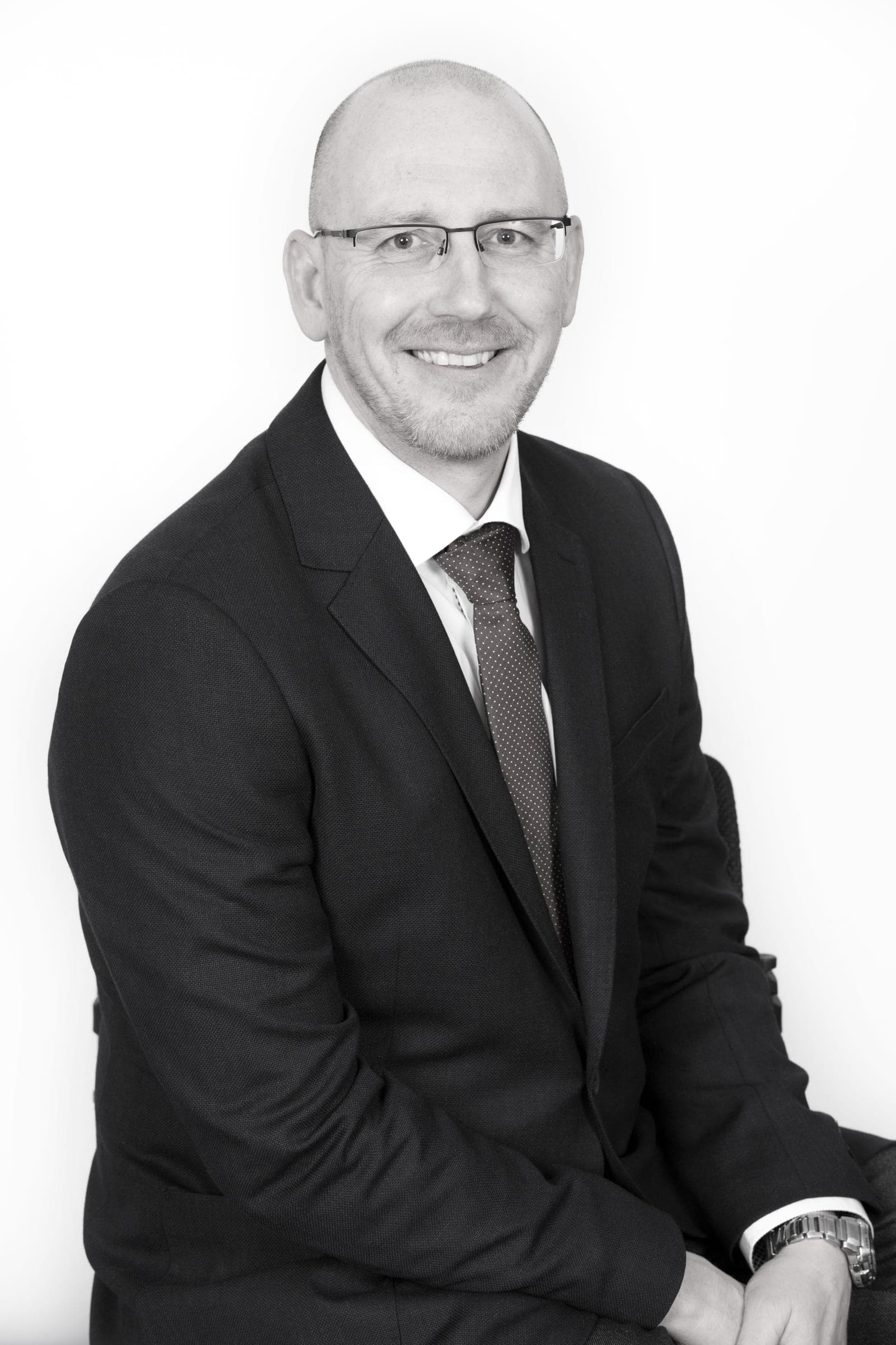 Simon Nicholls, Principal Consultant